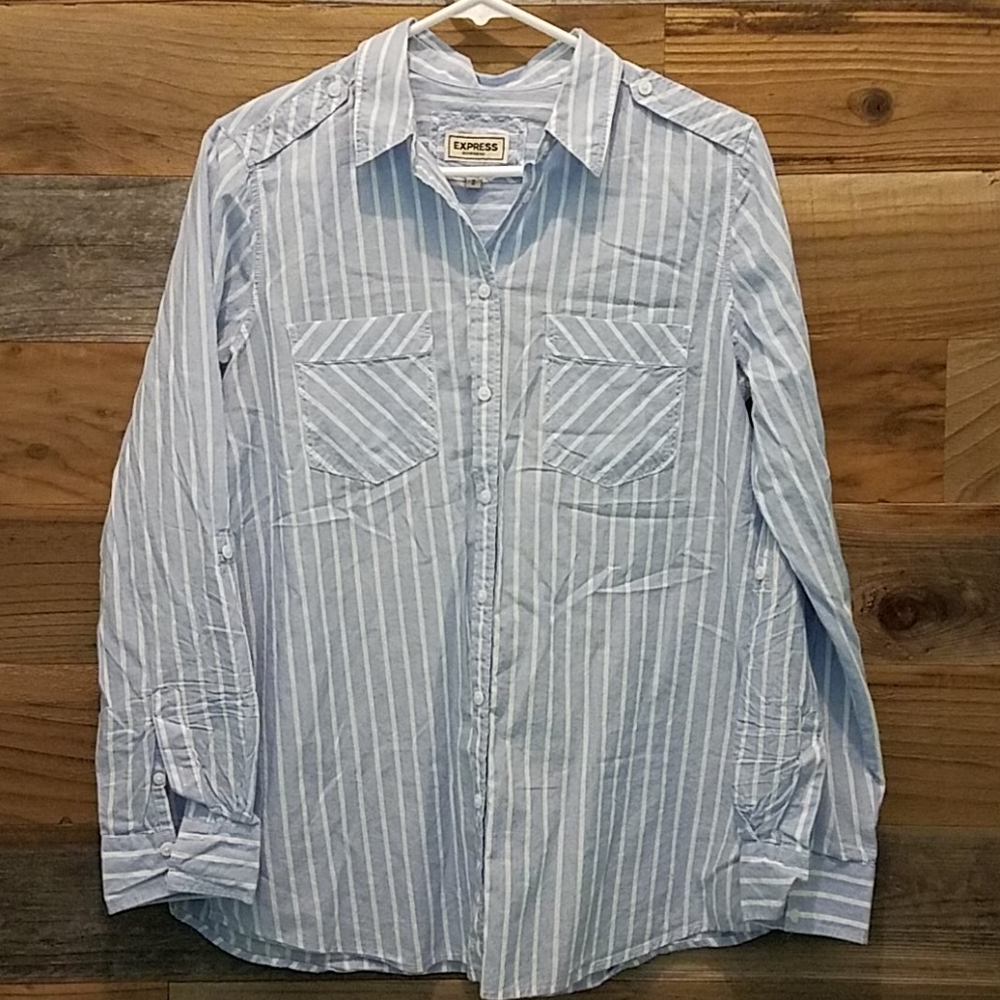 Boyfriend fit, Express button down
